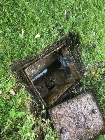 An old man hole which needs replacing